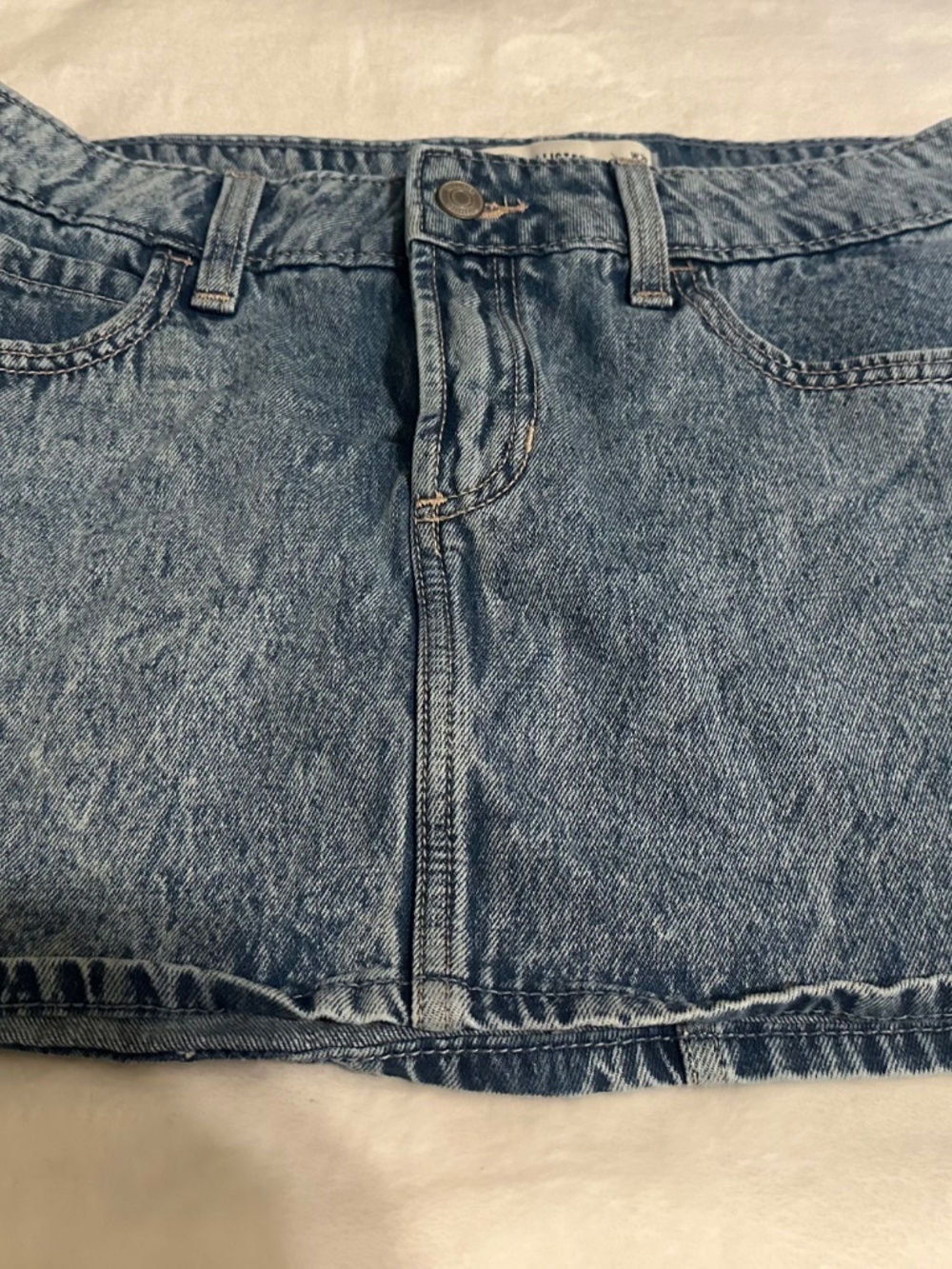 hollister bow jean skirt - Picture 2 of 3